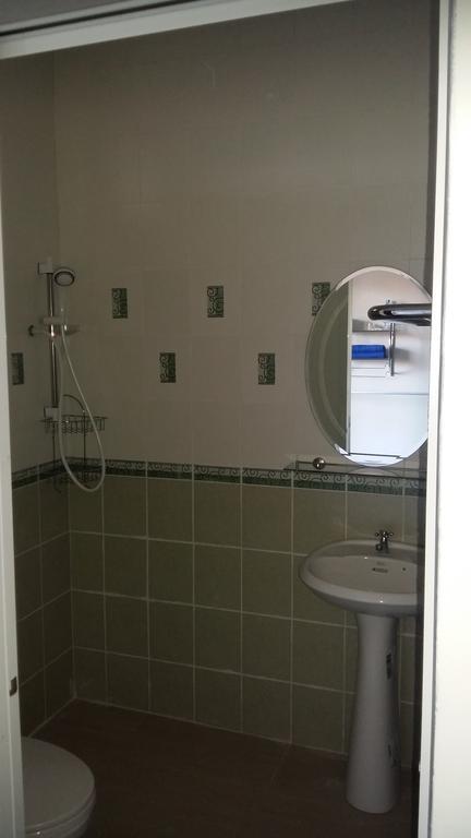 Khun Pra Chote Homestay & Guesthouse Аюттхая Экстерьер фото