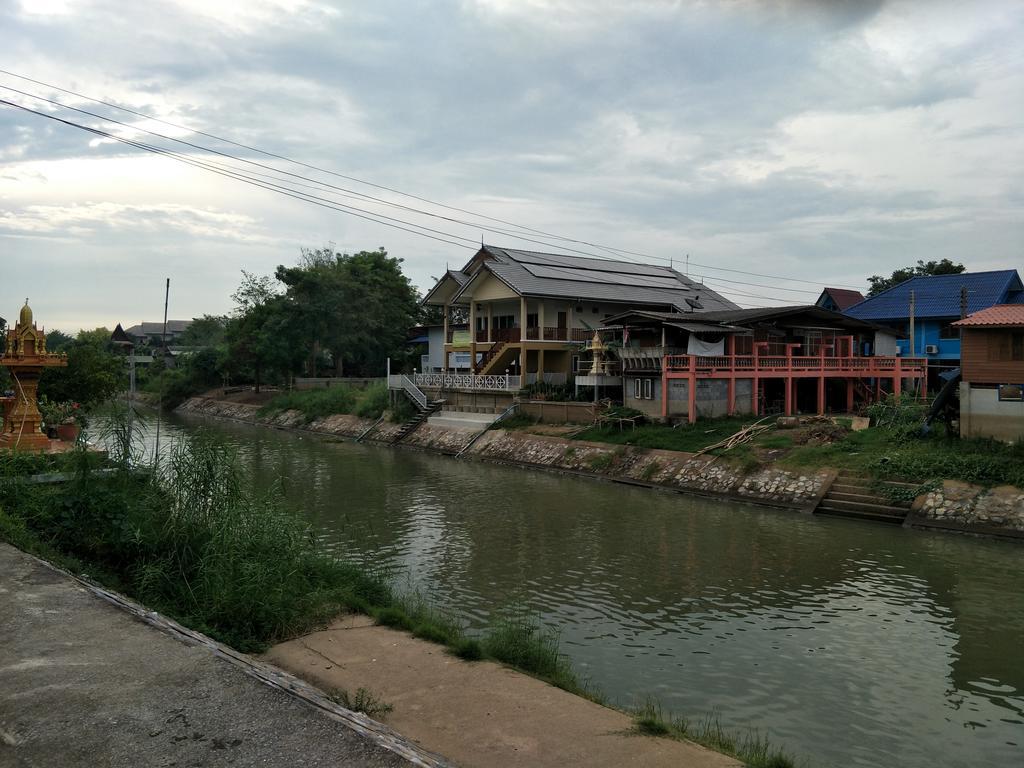 Khun Pra Chote Homestay & Guesthouse Аюттхая Экстерьер фото