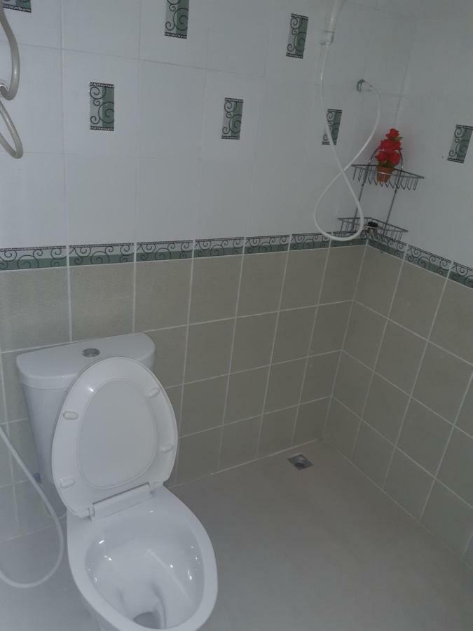 Khun Pra Chote Homestay & Guesthouse Аюттхая Экстерьер фото